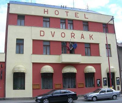 Hotel Dvorak Chrast Zewnętrze zdjęcie